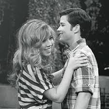 Icarly cast miranda cosgrove, jennette mccurdy, nathan kress and noah munck, were seen hanging out and enjoying the sights in new york city, new york on may 18. Nathan Kress Talking About Jennette Mccurdy And Her Own Tv Show By Mebeannie
