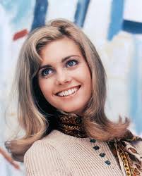 Fotos maravillosas de Olivia Newton-John como Kira en el set de “Xanadu”  (1980).