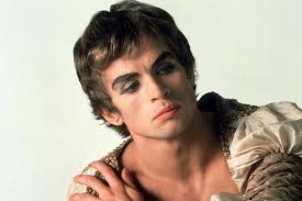 Dancer's career and training in ballet