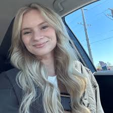 Cassidy Sampley and Joshua Berglar's Wedding Website