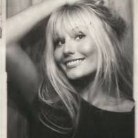 3 "Anna Hallsdottir" profiles