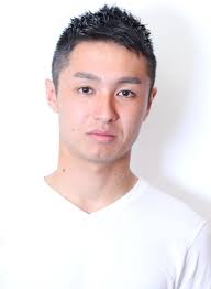 ビジネスマンにオススメのベリーショートです クセ毛ニュアンスでさりげなくトレンドを取り入れました メンズスタイルお任せください メンズヘアカット 髪型 ショート メンズ 髪型 メンズ