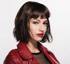 Most Pretty Short Wavy Hair With Bangs Ideas Short Haircut Com Shorthairstyles Kut Kesim Sac Sac Kesim Modelleri Kahkul Sac Kesimi