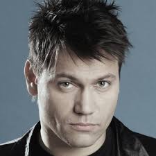 Последние твиты от áron kovács (@aaronkovaacs). Kovacs Aron