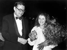 Ihr mann, detlef wunderlich, starb, als die kinder drei und ein jahr alt waren. Anne Sophie Mutter Wird 57 Jahre Alt Einblicke In Das Leben Einer Beruhmten Geigerin