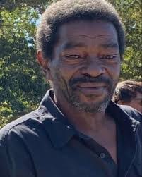 Allen Looney's Instagram, Twitter & Facebook