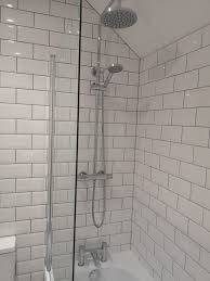 Metropolitan bath and tile has updated their hours and services. Bathroom With White Metro Tiles And Grey Grout