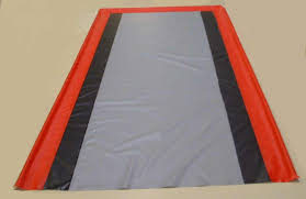 Wohnstyle24 bodenschutzmatte 2 3 x 5 2m schutzfangmatte. Bodenschutzmatte Fur Garage Schutzmatten Set Puzzlematte Bodenschutz Matte 18 Puzzle Bodenschutzmatten Unterlegmatte Fitnessmatte Turnmatte Sportmatte Trainingsmatte Boden Schutz Sport Fitnessraum Keller Garage Fitness Pool Amazon De Sport Freizeit