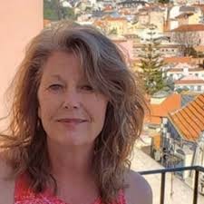 Nancy Despres's Instagram, Twitter & Facebook