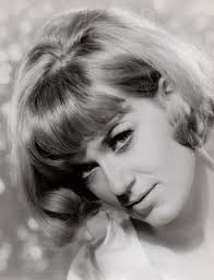 Image of Portrait of the French singer Barbara, Milan, 26/03/1966 (b/w  photo)