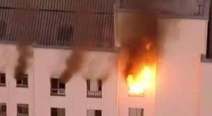 Check spelling or type a new query. Incendio Atinge Predio Residencial No Centro De Sao Paulo Noticias R7 Sao Paulo
