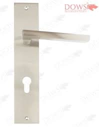 Kami dowshardware menyediakan berbagai jenis handle pintu dan kunci pintu untuk rumah minimalis. Daftar Harga Handle Pintu Minimalis Di Kota Parepare