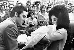 The coroner, dr jerry francisco, who with dr eric muirhead and dr noel florredo attended the autopsy on presley… they initially concealed the facts by. Personal Relationships Of Elvis Presley Wikipedia