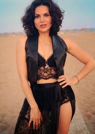 Lana Parrilla - Free pics, galleries & more at Babepedia