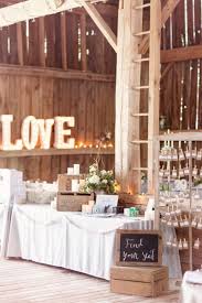 Canadian Farm Wedding Decorations De Mariage Rustiques Idees De Mariage Deco Mariage