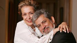 Pentru a scrie un review trebuie sa fii autentificat. Ali Humar Una Vida De Telenovela Con Estas Letras Margarita Vidal Describe La Vida Y Obra De Su Entranable Amigo