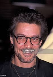 1995. Cafe La moya and Harley Davinson