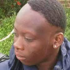 A solution for the ugly neck hair when you wear your hair in a ponytail. Yoooo Who Did This Mans Lineup Reckless Lol Bad Hairline Epic Fails Funny Bad Haircut