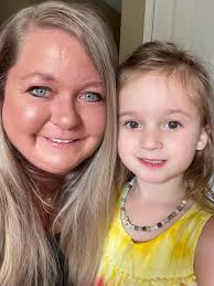 Amanda Keaton Woods (@youvegottareadthis) • Instagram photos and videos