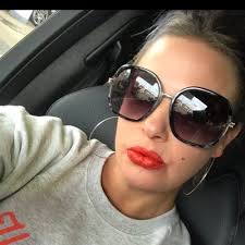 Bye bye pickelchen & mitesser. Lisa Armstrong Lisaamakeup Twitter