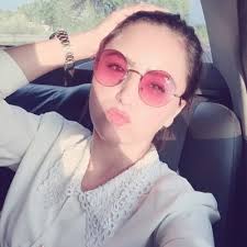 Husna Khan (@KhanHusna17)