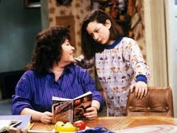 Crystal'S Baby Bump Is So Fake! It Makes Me Crazy! Does It Bother Anyone  Else?? : R/Roseanne