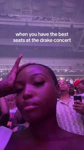 was drake singing to me or am i delu? #drake #drakeconcert #allablurtour