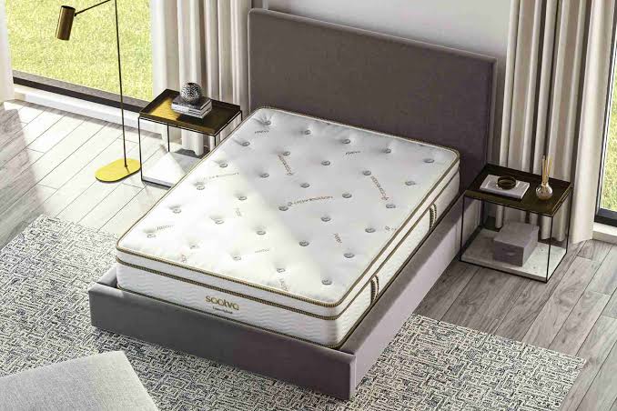 Saatva Latex Hybrid Mattress