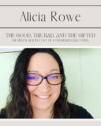 Speaker Series Announcement 📣 We are proud to announce 3 more speakers for  the Spring Revival Show. Give them a hello in the comments below.  @ashtondoesnotdiet Chatting with us about all things