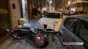 Updated on feb 04, 2021. Incidente In Via La Farina Sperona Con L Auto Due Mezzi Parcheggiati E Scappa