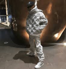 If you're a fan of scott and his output, keep your eyes on grailed as the latest from the houston rapper makes its way to our marketplace. Fashion Icons 2020 Posted On 06 09 2020 By Noor Zouitina In This 2020 Celebrities Have Been Of Great Influence With Their Looks Let S See Who Have Been The Best Dressed Or With A More Unique Style Travis Scott The Rapper Of The Moment Who