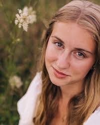 Keri Spivey's Instagram, Twitter & Facebook