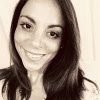 Loretta Martinelli's Instagram, Twitter & Facebook