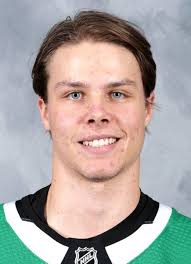 This breaks down to 198 common base cards, 49 young guns and three checklists. Miro Heiskanen Hockey Stats And Profile At Hockeydb Com