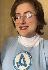 WOOOO it’s so fun dressing up as Miss Fantastic :3 #fantasticfour #f4  #reedrichards #mrfantastic #suestorm #marvel #mcu #marvelrivals #cosplay  #transition