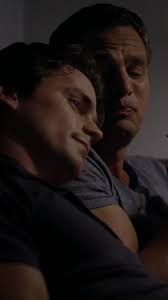 An ordinary couch, an extraordinary love ❤️ #TheNormalHeart #HBO #NedWeeks  #FelixTurner #MarkRuffalo #MattBomer #FeelYourPride #Pride2024 @HBO