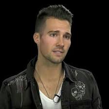 Épinglé par Vickie hailey sur btr