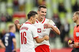 Poniedziałkową ceremonię będzie można obejrzeć online w tvpsport.pl i naszej aplikacji mobilnej oraz w tvp sport. Losowanie El Ms 2022 Ciekawa Grupa Polakow Bedzie Hit Z Anglia I Spacerek Z San Marino Wyniki Losowania Super Express