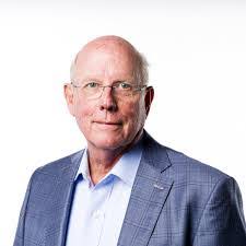 Bruce Merrick's Instagram, Twitter & Facebook