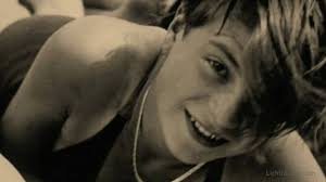The scholl siblings had been arrested three days earlier and undergone nearly constant interrogation by the gestapo before their trial. 2005 Sophie Scholl Closing Title By Lichtrausch Com Youtube