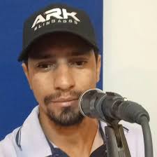 ALUNO DO CPM LOBATO É SELECIONADO PARA COMPETIR BOXE NA SÉRVIA Aos 14 anos, Kaleb  Silva, do 8º ano do Colégio da Polícia Militar da Bahia (CPM) Lobato, é um  dos quatro