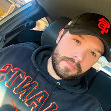 We need Marshy mic'd up for every game 🤣