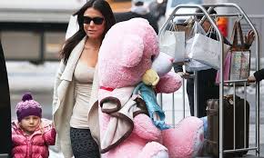 Bethenny Frankel Finally Moves Out Of Home She Shared With Jason Hoppy Bethenny Frankel Moving Out Of Home Jason Hoppy