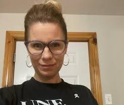 Diane Lafrance's Instagram, Twitter & Facebook