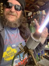 Photo contest Walt Lowry. With his friend hobbitskin necktie