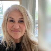 Lorena Parker's Instagram, Twitter & Facebook