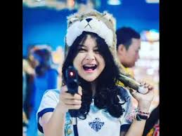 Dimana koleksi terbaru foto wanita tercantik yang pernah ada di indonesia ini menjadi idaman banyak lelaki karena memang parasnya yang. 50 Gambar Untuk Editor Keren Polosan Perempuan