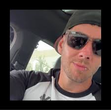 Can switching from a 110 pump to a 990 pump cause top end flooding in a  Keith black hemi 1471 altered?