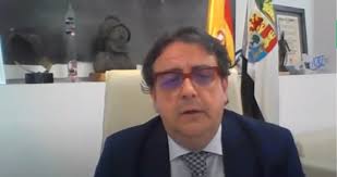 Sanidad y educación, un binomio inseparable en prevención del suicidio en  Extremadura