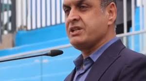 نطق تاریخی دکتر بهمن اخوان در جلسه علنی مورخ 90/8/22